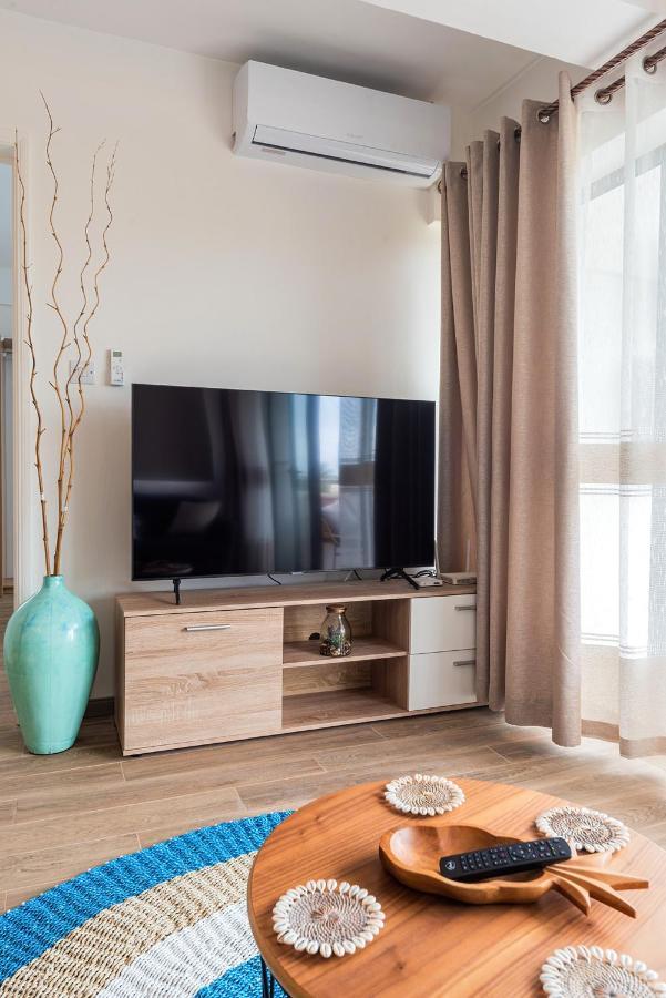 373 Wolmar Cosy And Modern Apartment- 200 Metres From The Beach And Supermarkets And Just Next To Domaine De Wolmar With Views Of Deers And Green Natural Park Flic en Flac Exterior foto
