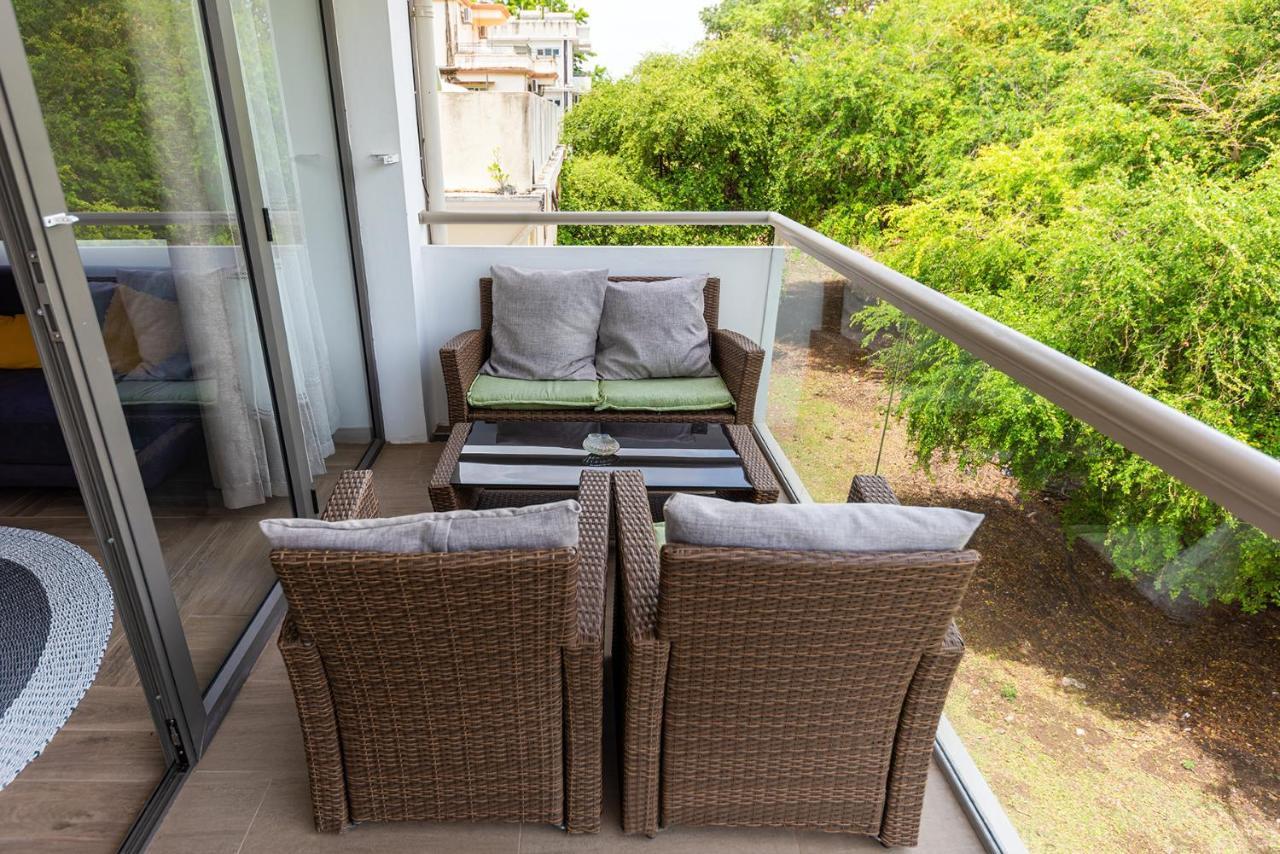 373 Wolmar Cosy And Modern Apartment- 200 Metres From The Beach And Supermarkets And Just Next To Domaine De Wolmar With Views Of Deers And Green Natural Park Flic en Flac Exterior foto